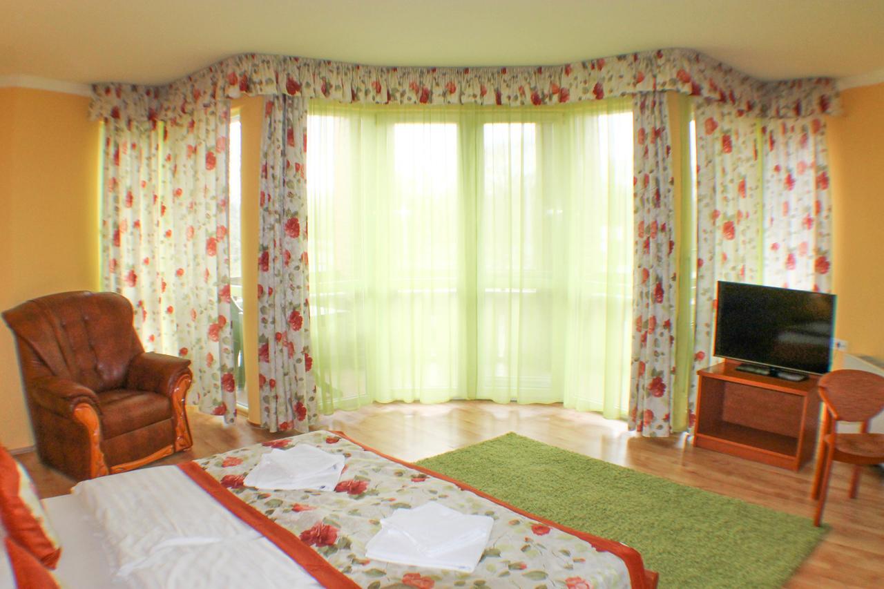Hotel Jarja Hajdúszoboszló Exteriér fotografie