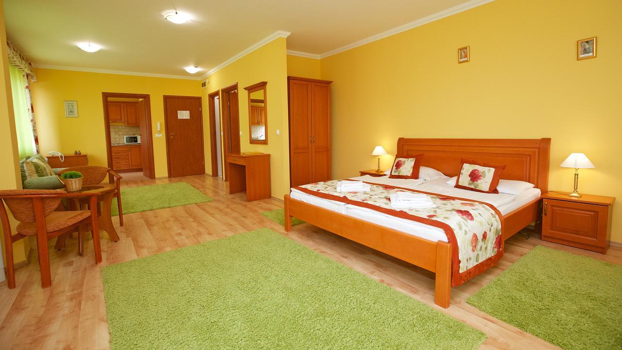 Hotel Jarja Hajdúszoboszló Exteriér fotografie